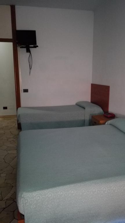 Hotel Mira Varese Rum bild