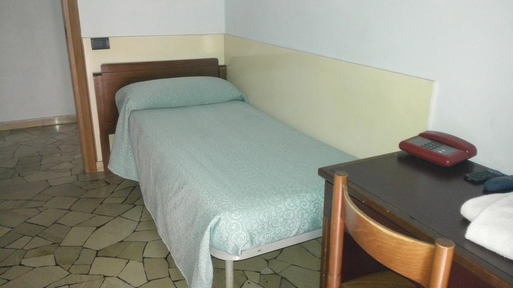 Hotel Mira Varese Rum bild